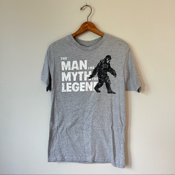 Mens Fathers Shirt - The Man, The Myth, The Legend - Picture 1 of 6